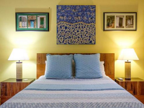 Five Bimba (Tractor House) - Sunshine Coast Tourism 6