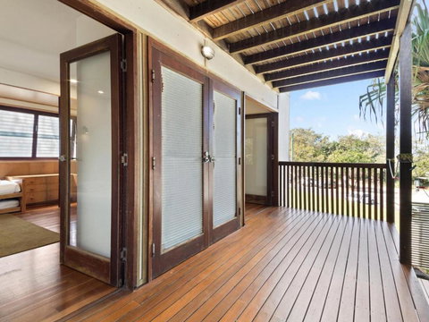 Laguna House - Holiday Sunshine Coast 3