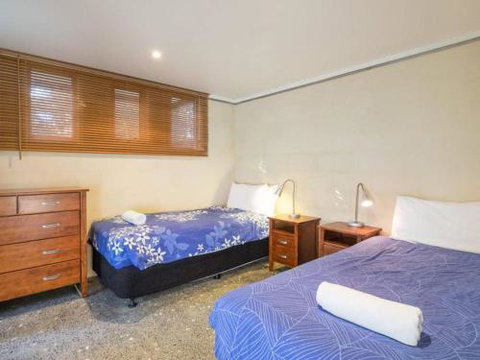 Stradbroke Sunset - Sunshine Coast Tourism 6