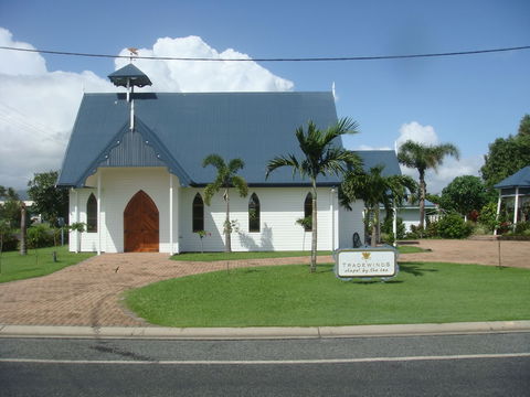 Kurrmine Beach Motel - Holiday Sunshine Coast 1