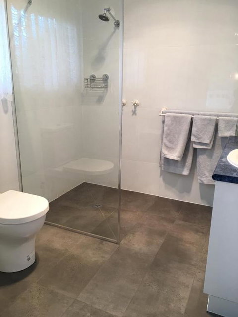 Wypinga B & B Pet Friendly - Sunshine Coast Tourism 5