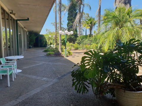 John Hunter Motel - Sunshine Coast Tourism 0