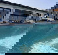 Bella Vista of Raby Bay Bed  Breakfast - Holiday Sunshine Coast