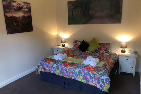 A Secret Garden - Holiday Sunshine Coast 3