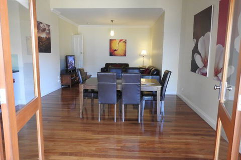 A Secret Garden - Holiday Sunshine Coast 2