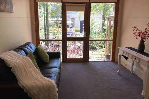 A Secret Garden - Holiday Sunshine Coast 1