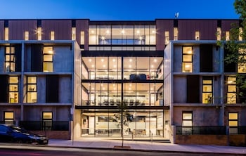 Abercrombie Student Accommodation - Holiday Sunshine Coast 4