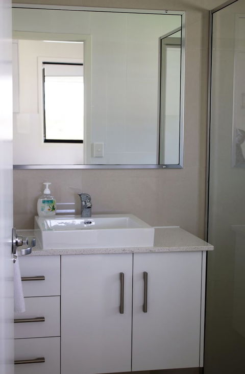 Casa Nostra Motel - Holiday Sunshine Coast 3