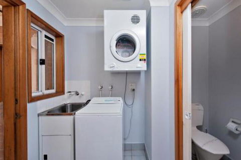 Portside - Holiday Sunshine Coast 6