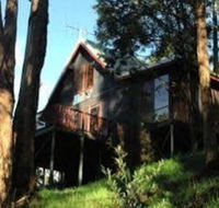 Tree Tops Cascades - Sunshine Coast Tourism