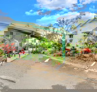 BIG4 Cane Village Holiday Park - Holiday Sunshine Coast