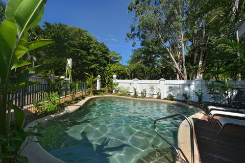 Seascape Holidays - Tropic Sands - Sunshine Coast Tourism 4