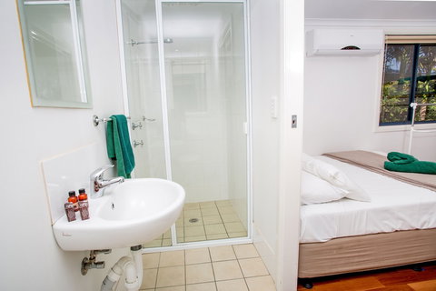 Solitary Islands Resort - Caravan Park - Sunshine Coast Tourism 4