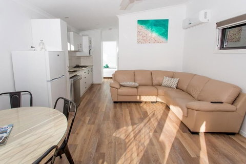 Solitary Islands Resort - Caravan Park - Sunshine Coast Tourism 5