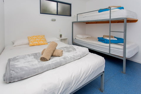 Solitary Islands Resort - Caravan Park - Sunshine Coast Tourism 1