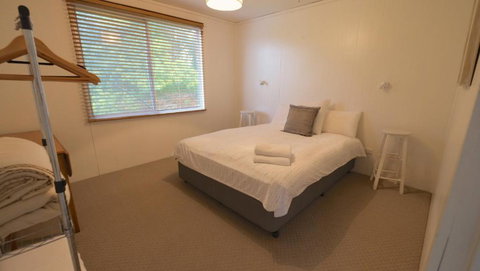 Sisters Beach House - Holiday Sunshine Coast 4