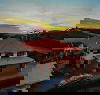 Dunelm House Bed and Breakfast - Holiday Sunshine Coast