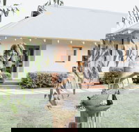 Yallingup Villas - Sunshine Coast Tourism