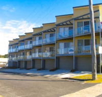 Seaspray Apartments - Holiday Sunshine Coast