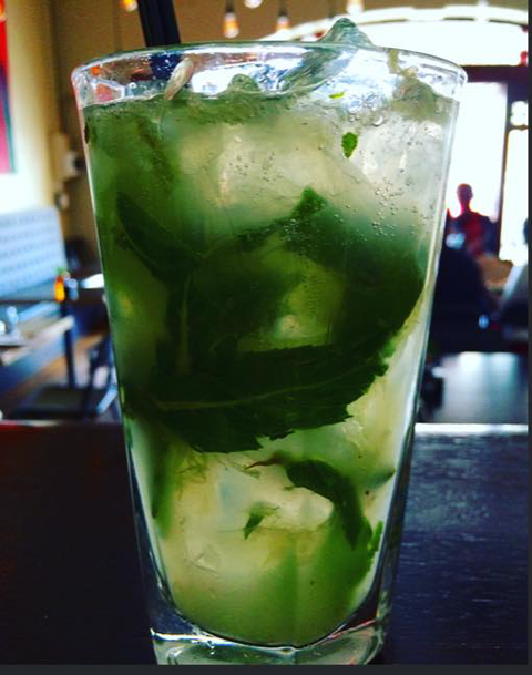 Eltons Eating + Drinking - Holiday Sunshine Coast 4