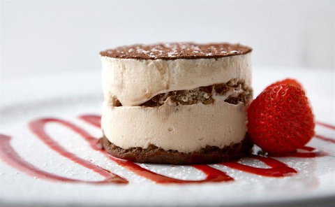 Machiavelli Restaurant - Holiday Sunshine Coast 14