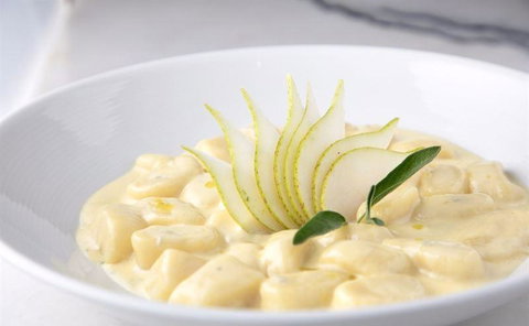 Machiavelli Restaurant - Holiday Sunshine Coast 8