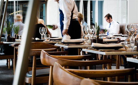 Q Dining - Sunshine Coast Tourism 10