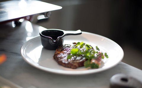 Q Dining - Sunshine Coast Tourism 7