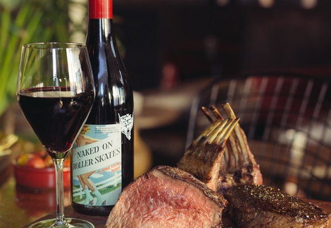 Rhonda's Bar - Sunshine Coast Tourism 9