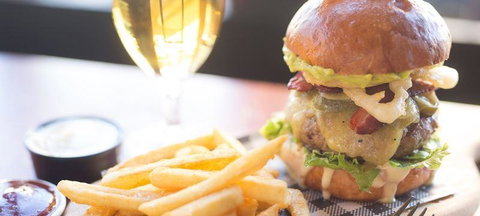 Rhonda's Bar - Sunshine Coast Tourism 1