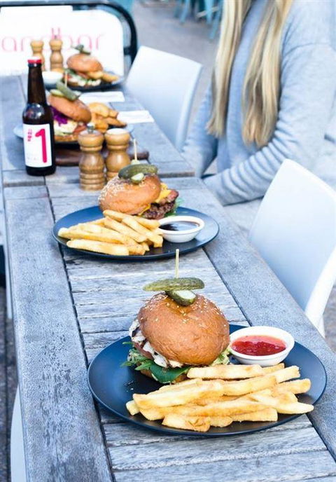 Sandbar - Sunshine Coast Tourism 16