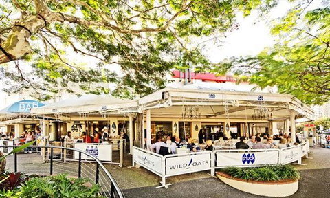 Shuck - Holiday Sunshine Coast 14