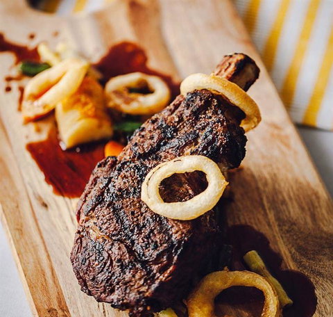 Shuck - Holiday Sunshine Coast 2