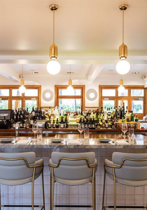 The Tilbury Restaurant - Holiday Sunshine Coast 13