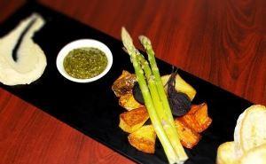 New Tattersalls Hotel - Sunshine Coast Tourism 5