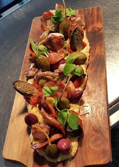 NINE 50 Restaurant & Bar - Holiday Sunshine Coast 0