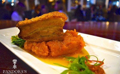 Pandora's Restaurant - Holiday Sunshine Coast 0