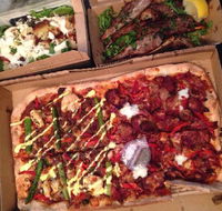 Crust Gourmet Pizza Bar Glen Waverley - Sunshine Coast Tourism