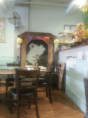 Thanh Vinh - Sunshine Coast Tourism 0