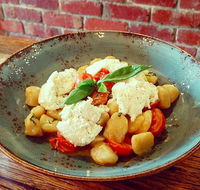 The Pizza Bar Strathmore - Sunshine Coast Tourism