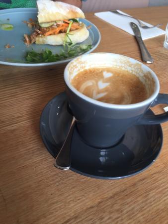 Bluff Town - Sunshine Coast Tourism 0