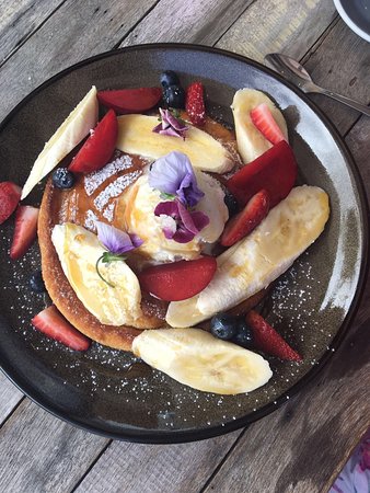 Dad & Dave's - Sunshine Coast Tourism 0