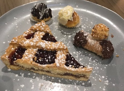 Lunico Hotel - Holiday Sunshine Coast 0