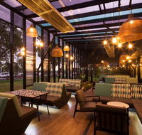 The Dingley Hotel - Holiday Sunshine Coast