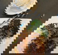 The Pot Sticker - Sunshine Coast Tourism