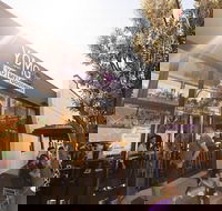 YOMG Mordialloc Burgers - Sunshine Coast Tourism