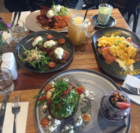 Eating Station - Sunshine Coast Tourism