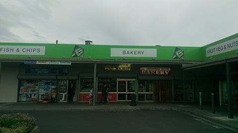 Greenbrook Fish Shop - Sunshine Coast Tourism 0