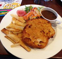 Blue Bell Hotel Restaurant - Sunshine Coast Tourism