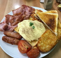 Rocklea Cafe - Holiday Sunshine Coast